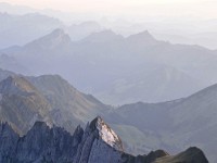 Vorne d'Silberplatte